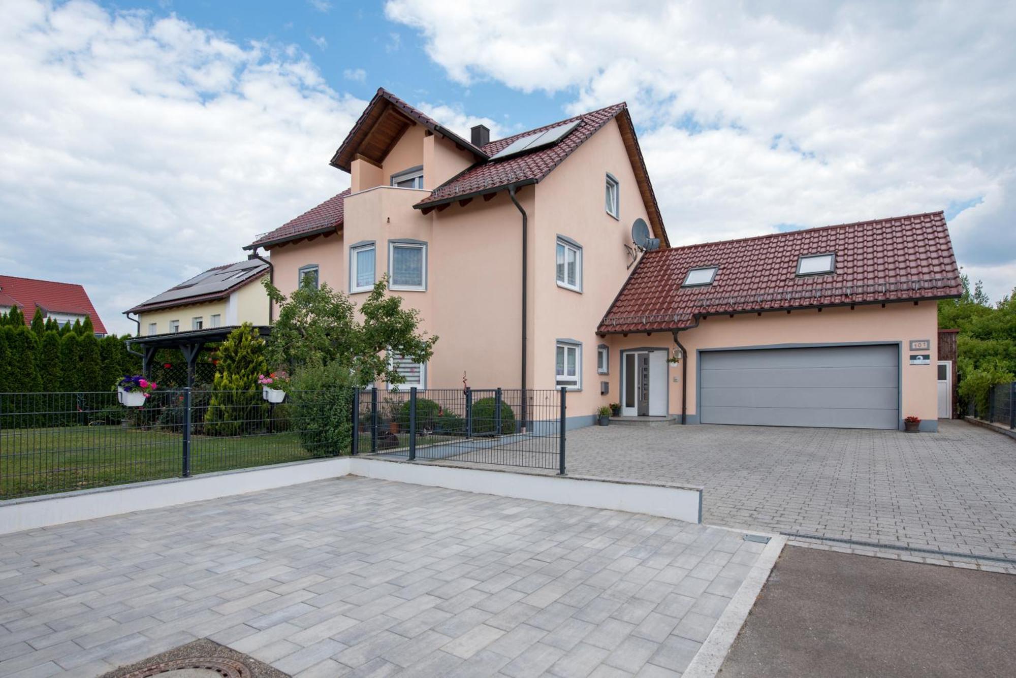 Ferienwohnung Regel Lauingen Екстериор снимка